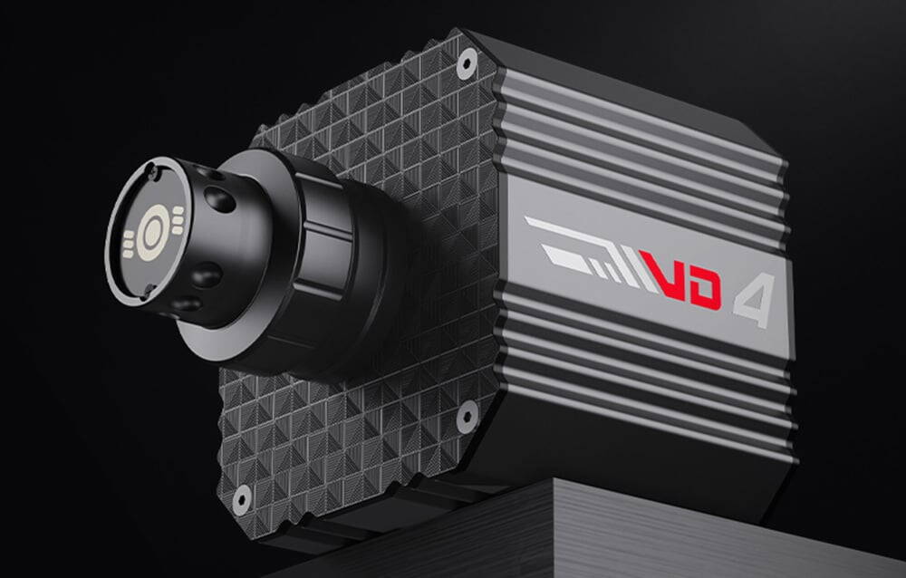 Prim plan al bazei de acționare PXN VD4 cu suportul pentru volan și sigla VD4 vizibile